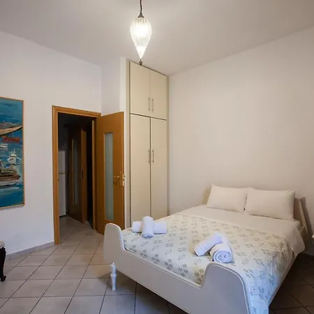 Hara's Apartment